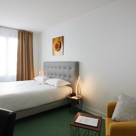 Hotel Le Beffroi Дре Екстер'єр фото