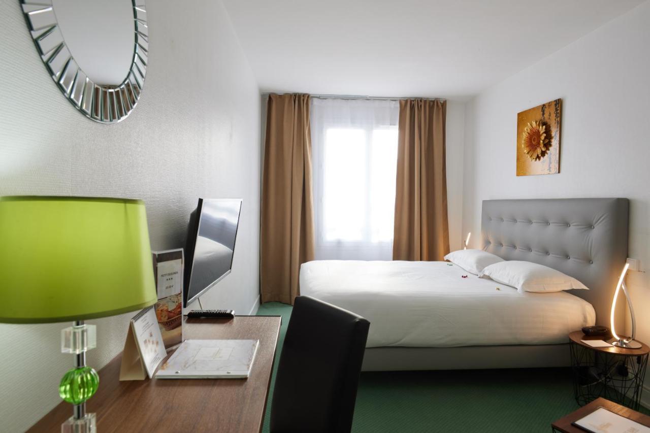 Hotel Le Beffroi Дре Екстер'єр фото