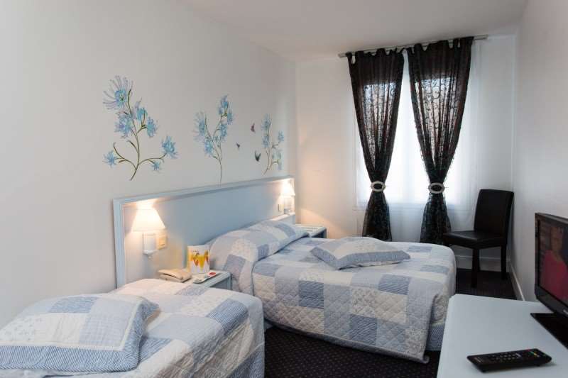 Hotel Le Beffroi Дре Номер фото