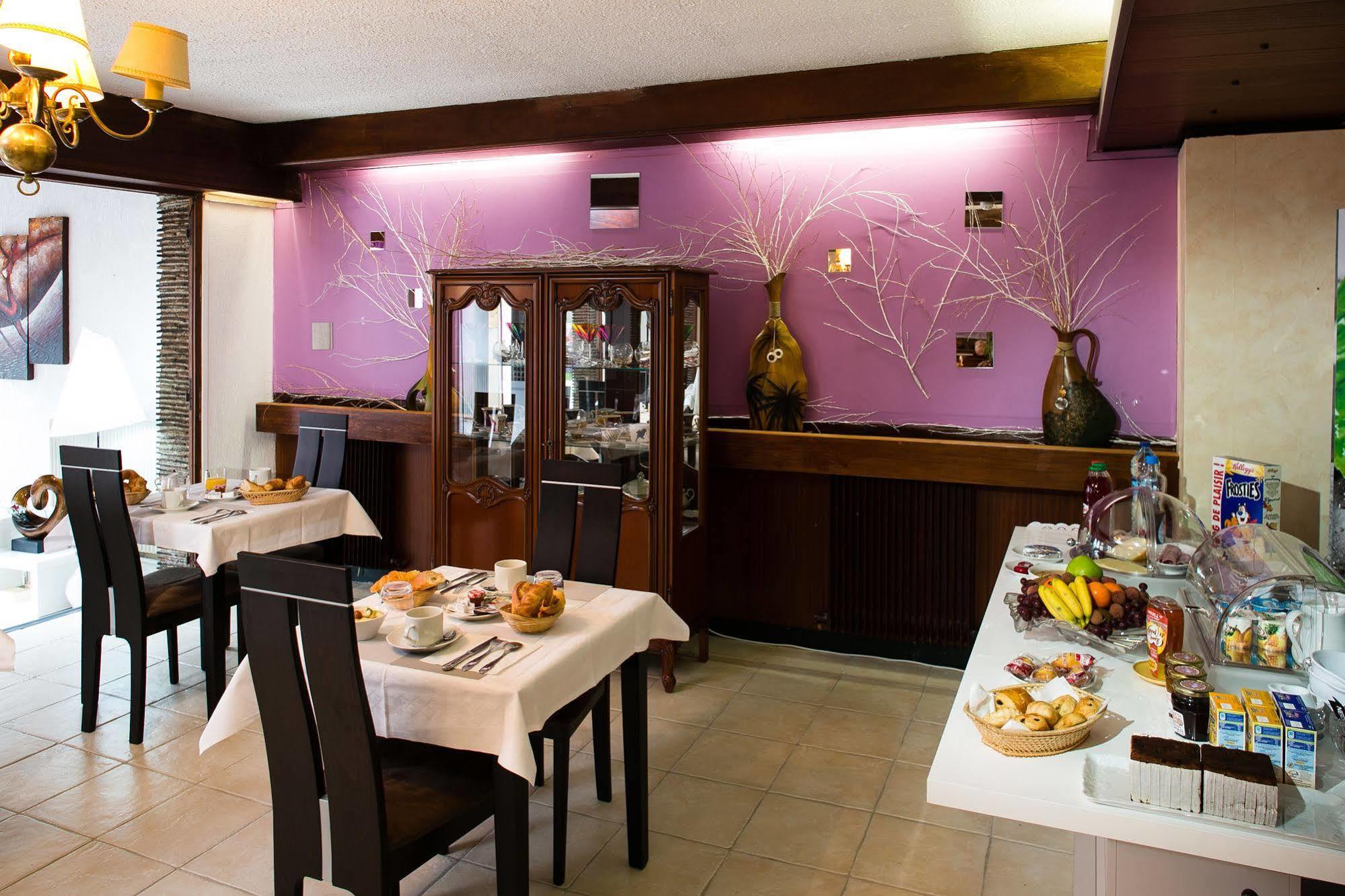 Hotel Le Beffroi Дре Екстер'єр фото
