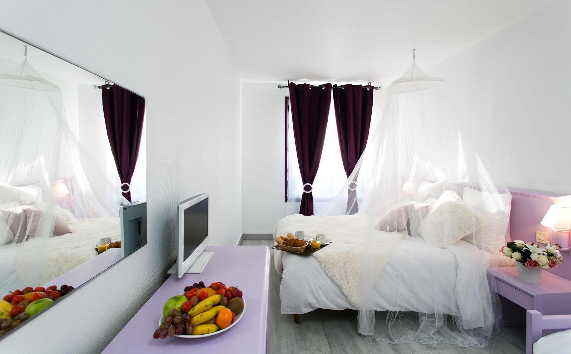 Hotel Le Beffroi Дре Екстер'єр фото